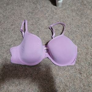Victorias Secret, 38C, light purple, t-shirt bra